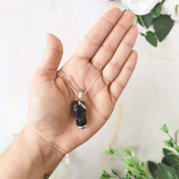 Colgante rustico turmalina negra